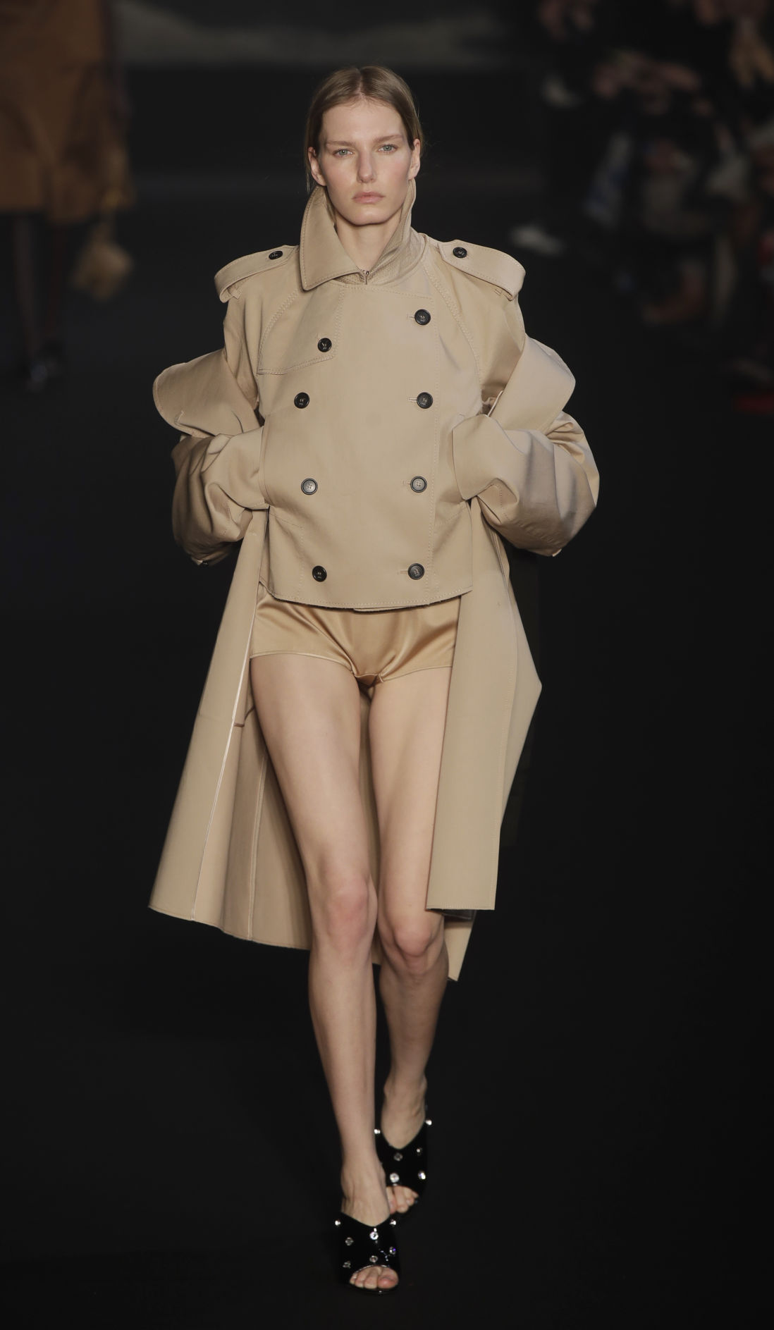 Italy Fashion N.21